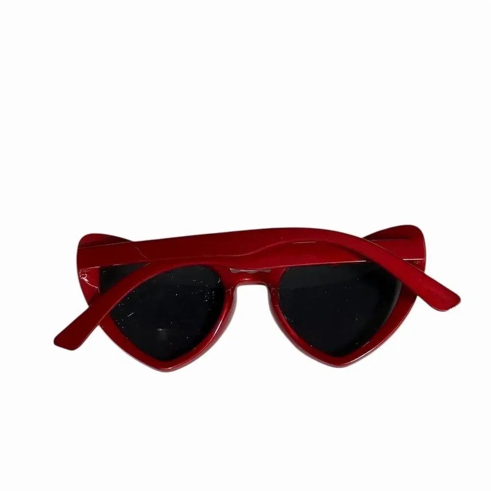 KIDS Red Heart Shaped Retro Cat Eye Sunglasses